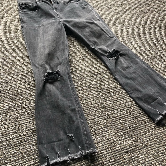Express Jean - Picture 2 of 5